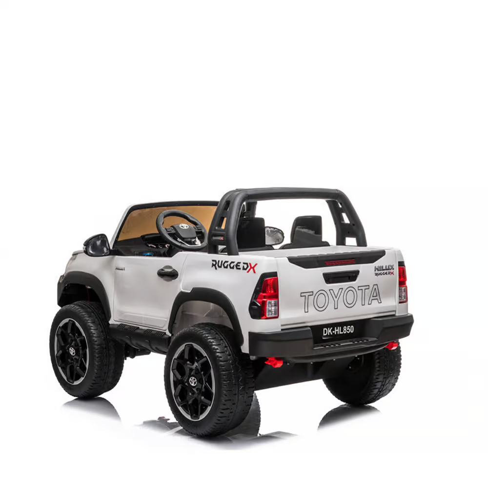 24V 800W Toyota Hilux Toyota Electric Ride On Car – White
