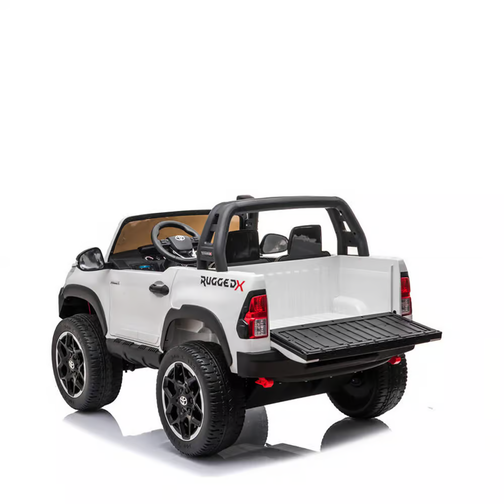 24V 800W Toyota Hilux Toyota Electric Ride On Car – White